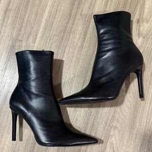 Zara booties, size 7, like new.